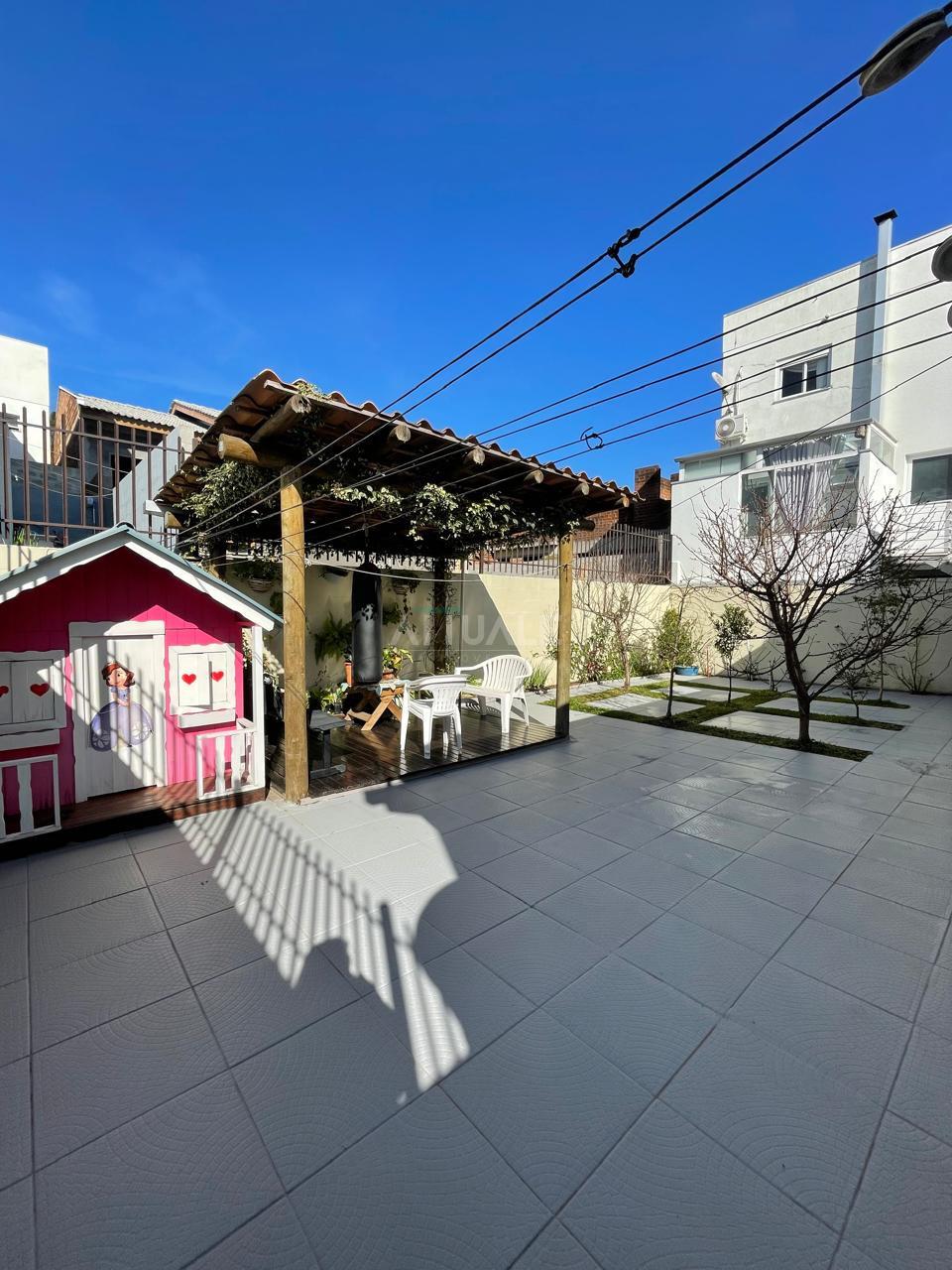 11. patio fundos quiosque  (2)