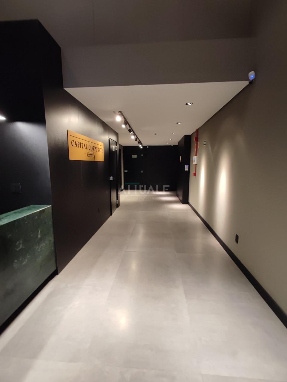 Hall 01