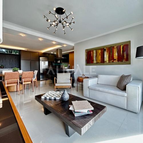 Residencial In Side Exposição 