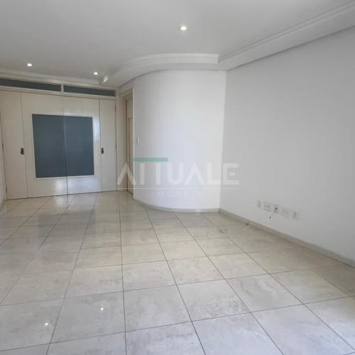 Apartamento Semimobiliado