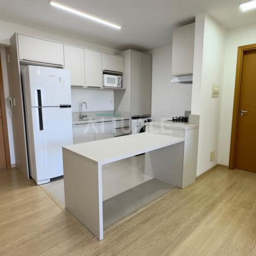 Apartamento Semimobiliado