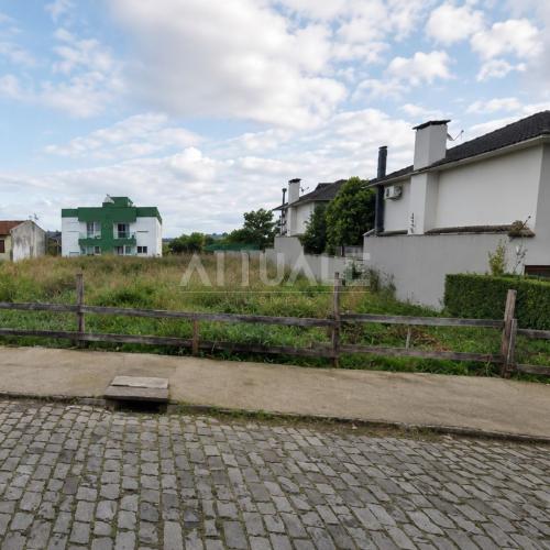 Terreno Santa Lúcia 