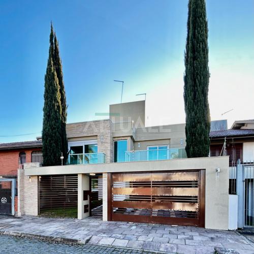 Casa Mobiliada no Bairro Cinquentenário 