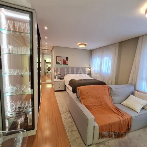 URB / Apartamentos e Lofts 