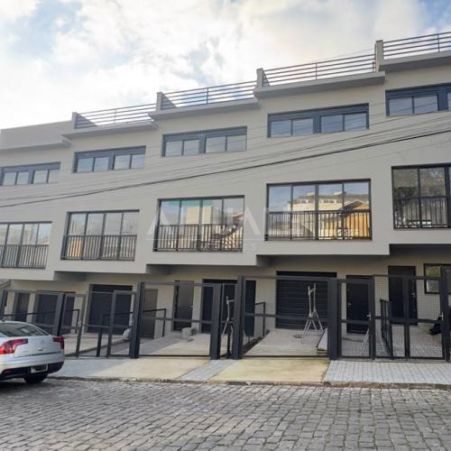 Essere Casas Geminadas
