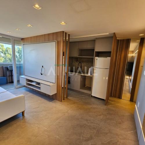 Apartamento Semimobiliado