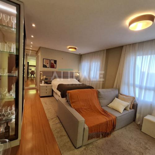 URB / Apartamentos e Lofts 