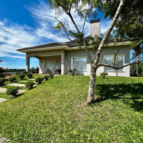 Casa Condomínio Monterey