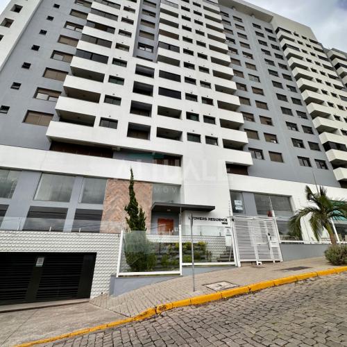 Apartamento Semimobiliado