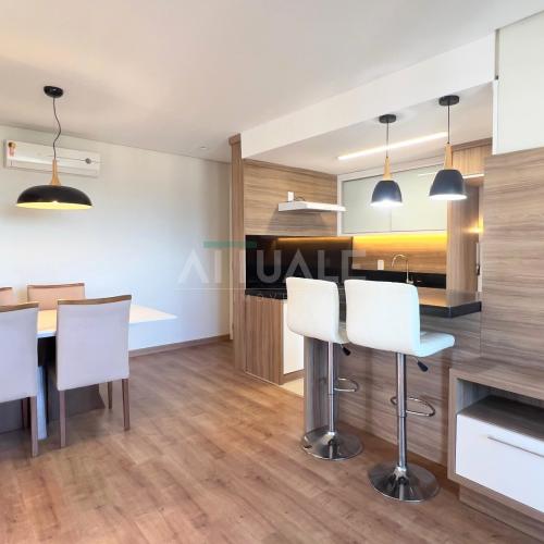 Apartamento Semimobiliado