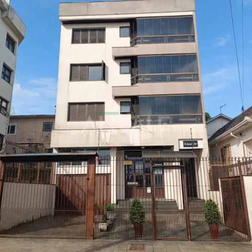 Apartamento Semimobiliado
