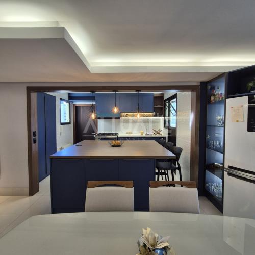 Apartamento Semimobiliado