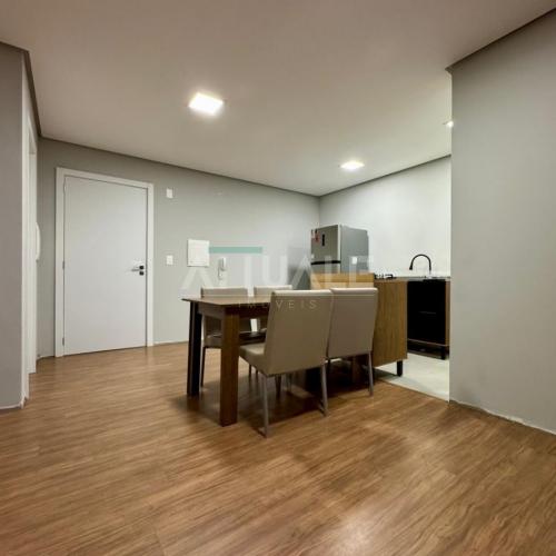 Apartamento Semimobiliado 