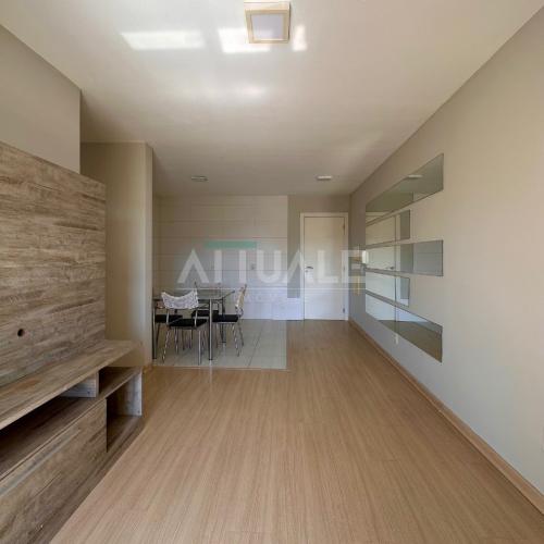 Apartamento Semimobiliado