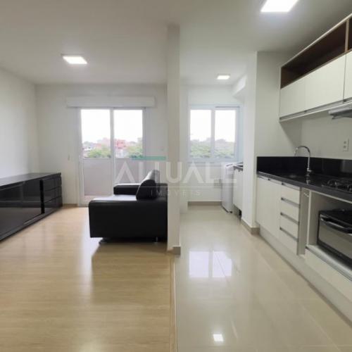 Apartamento Semimobiliado