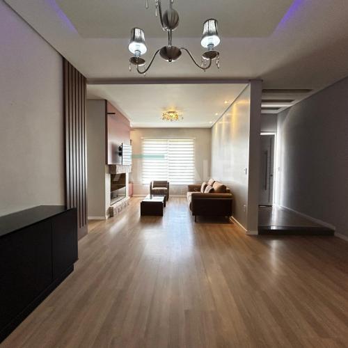 Casa Condomínio Monterey