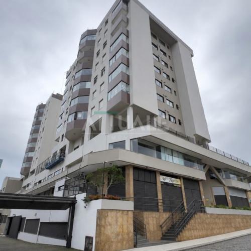 Apartamento Semimobiliado