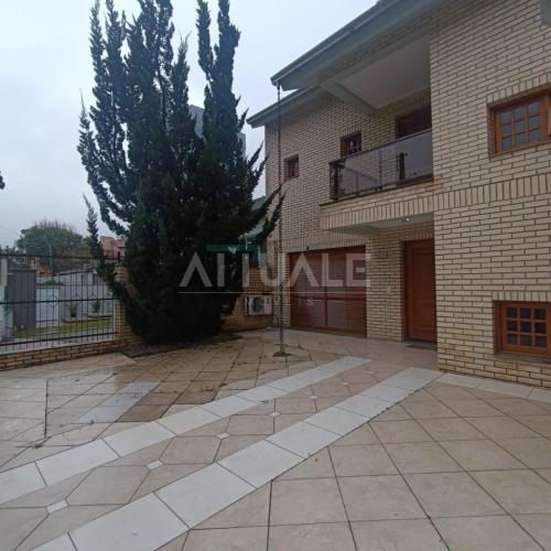 Casa Residencial Semimobiliada