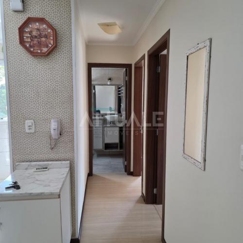 Apartamento Semimobiliado