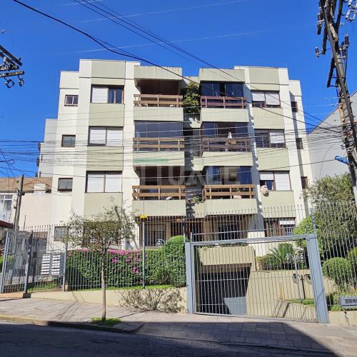 Apartamento Semimobiliado