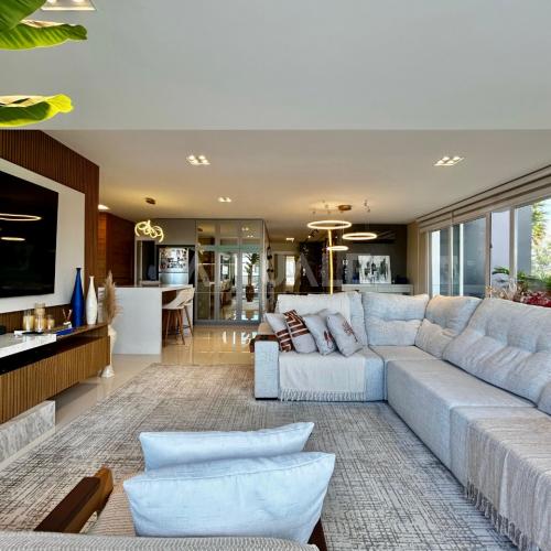 La Vie D'Or Residence