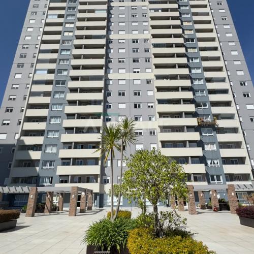 Apartamento Semimobiliado