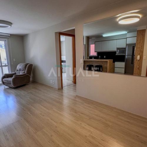 Apartamento Semimobiliado