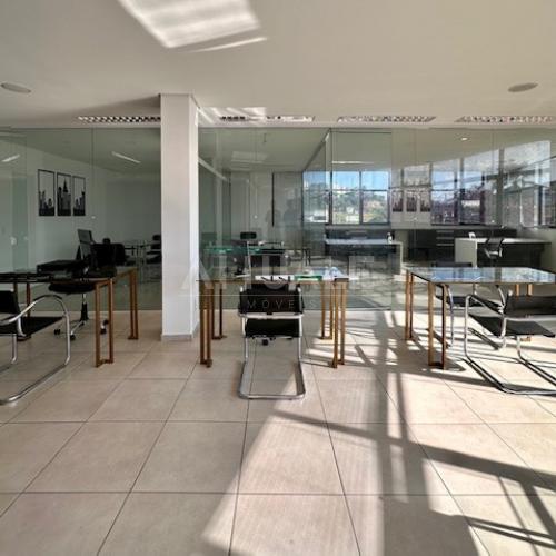 Comercial Marcos Travi