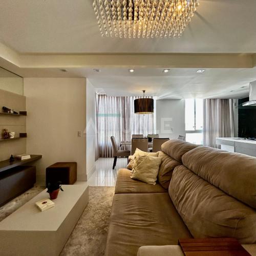 Apartamento Semimobiliado 
