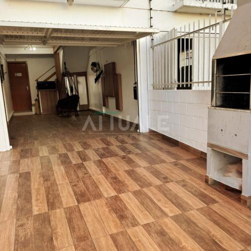 Sobrado Morado dos Alpes 