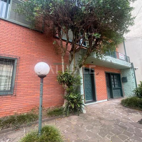 Casa Residencial Semimobiliada