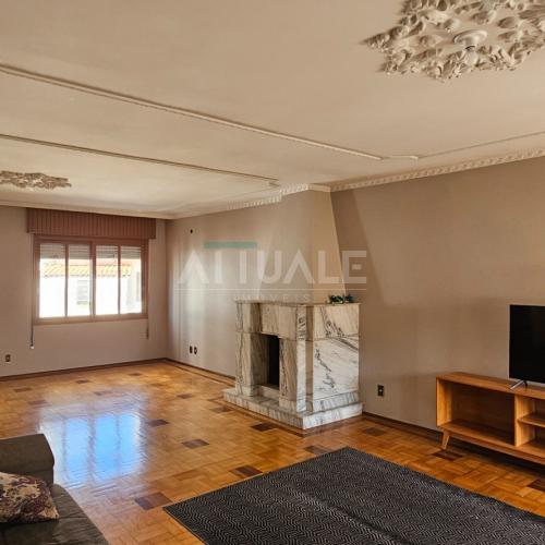 Apartamento Semimobiliado