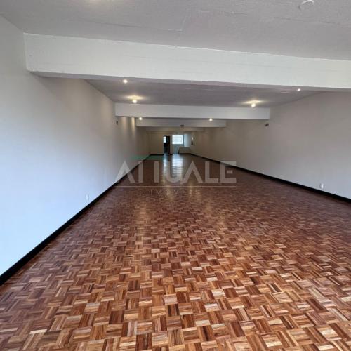 Prédio Comercial São Pelegrino