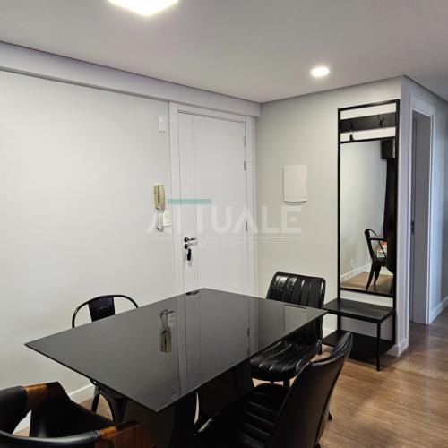 Apartamento Semimobiliado 