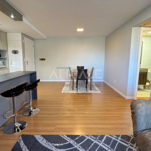 Apartamento Semimobiliado