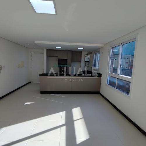 Apartamento Semimobiliado