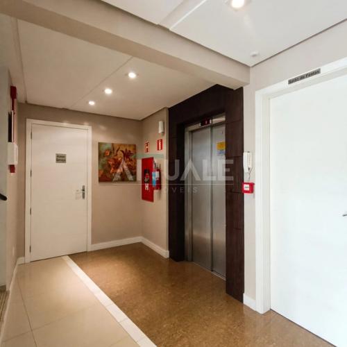 Apartamento Semimobiliado