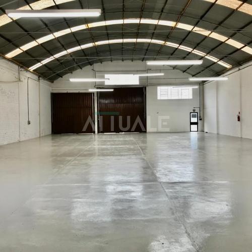  Pavilhão Comercial
