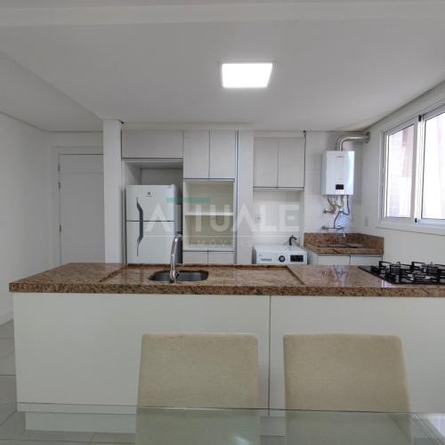 Apartamento Semimobiliado