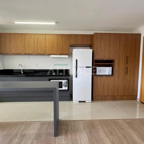 Apartamento Semimobiliado 
