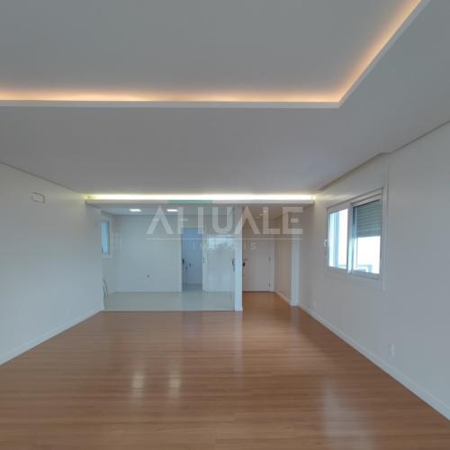 Apartamento Semimobiliado 